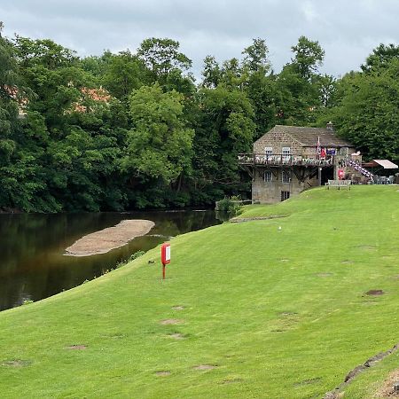 The Sanctuary Holiday Home - Escape The Ordinary Knaresborough Εξωτερικό φωτογραφία