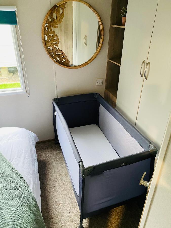 The Sanctuary Holiday Home - Escape The Ordinary Knaresborough Εξωτερικό φωτογραφία